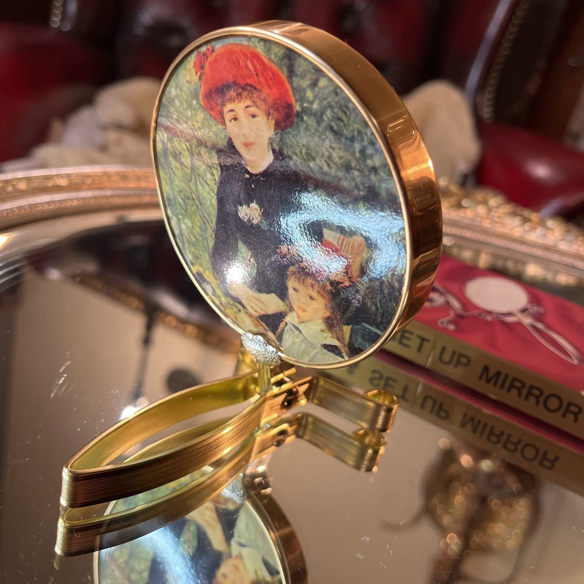  hot water cloth . antique unused teto Vintage hand mirror stand mirror runowa-ru terrace. sisters brass Gold European 