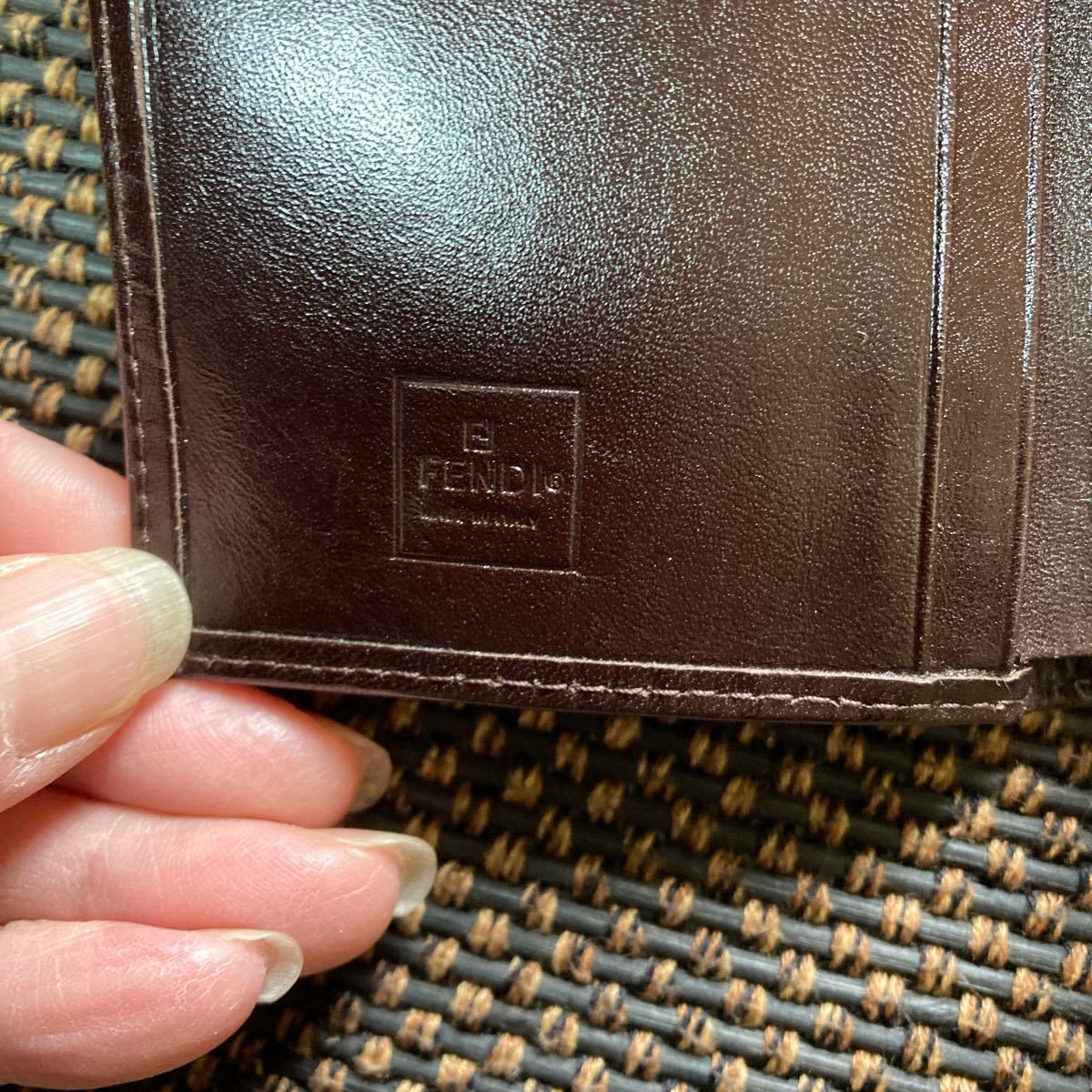 FENDI 三つ折り財布 ズッカ | contifarma.pe