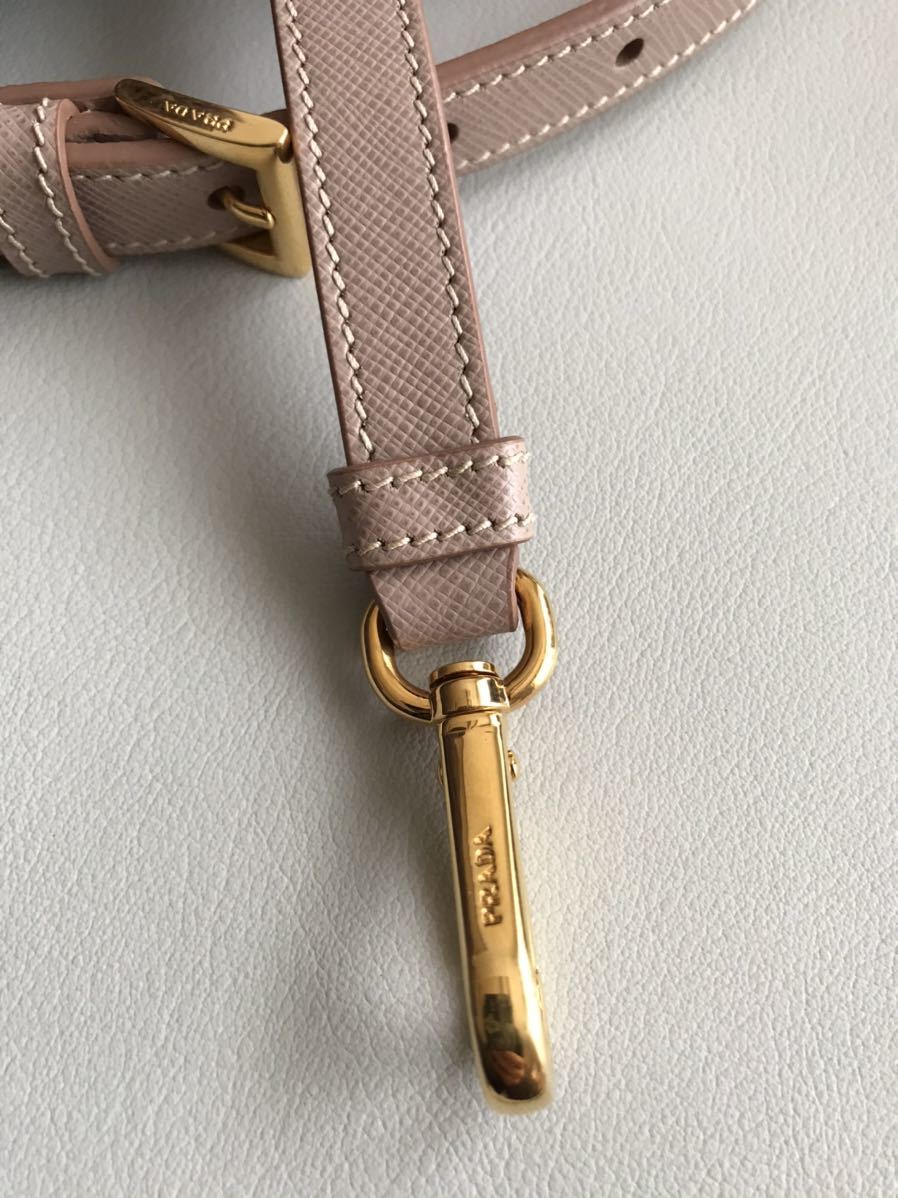 PRADA ショルダーストラップ | nort.swiss