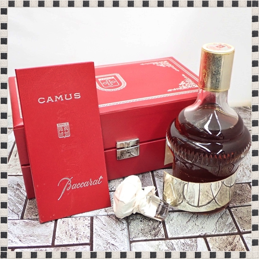 桜舞う季節 【未開栓】カミュ シルバートップ バカラクリスタル 700ml