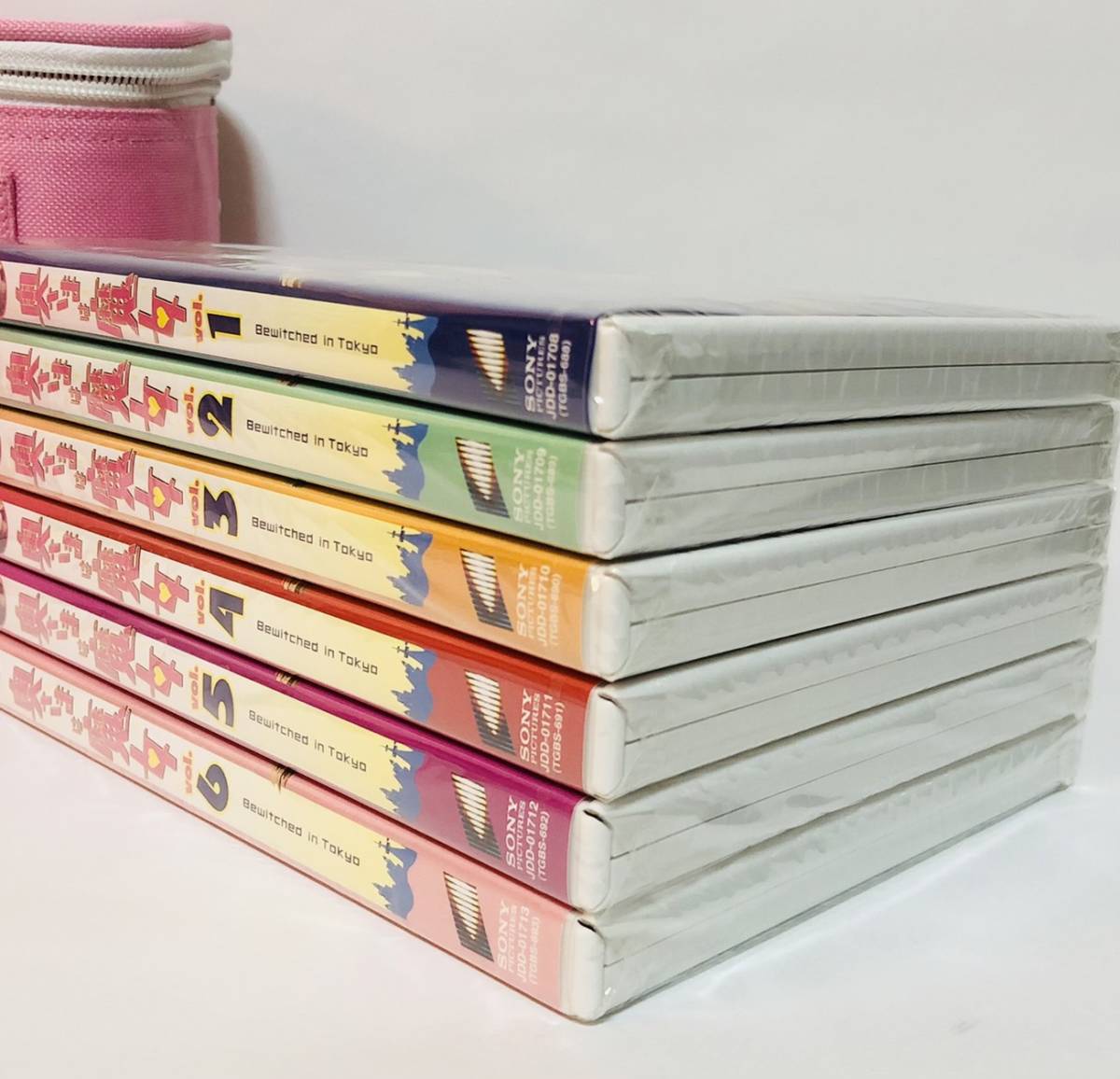 DISC未開封 奥さまは魔女 プレミアムDVDボックス〈6枚組 DISC未開封 奥さまは魔女 プレミアムDVDボックス〈6枚組