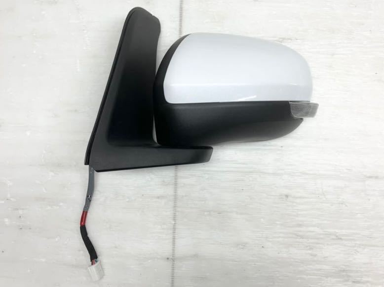 送料込 即決 タント カスタム LA650S/LA660S 純正 左 ドアミラー 送料込 即決 タント カスタム LA650S/LA660S 純正 左 ドアミラー