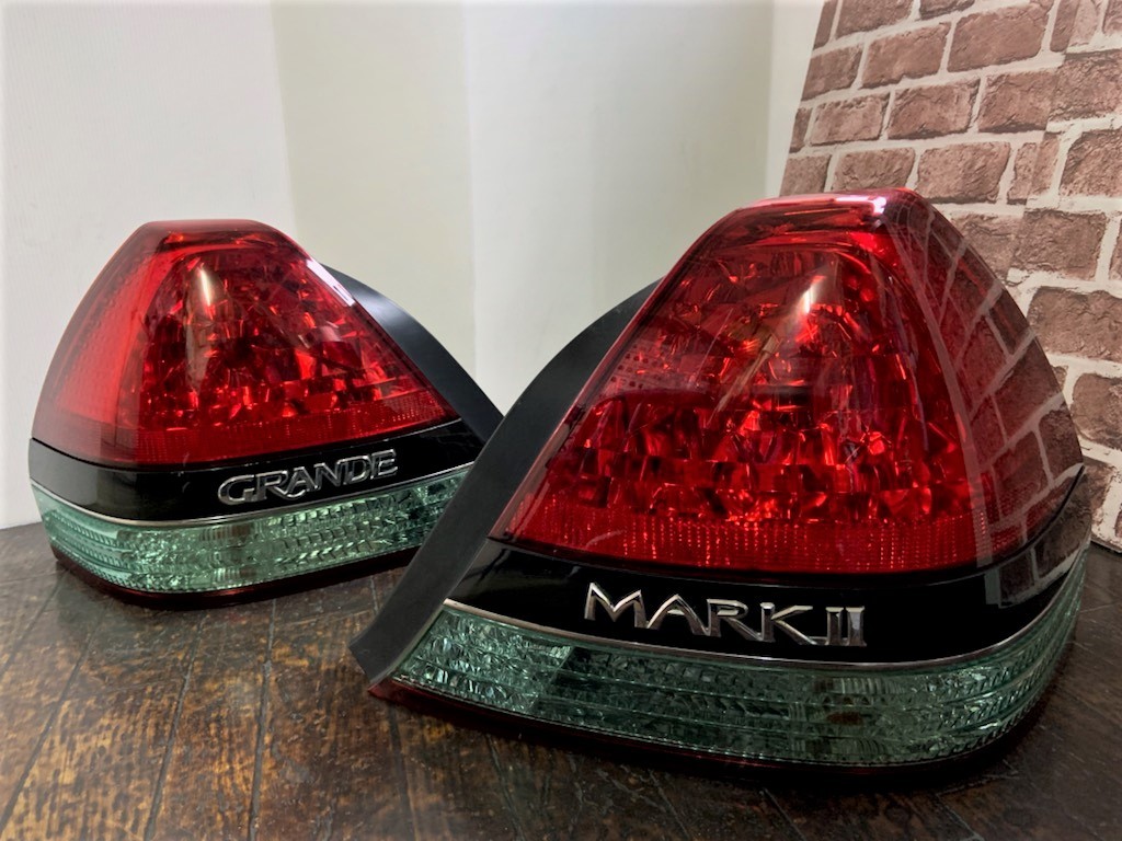 ☆JZX110 マークⅡ グランデ 後期 純正 テールランプ テールライト