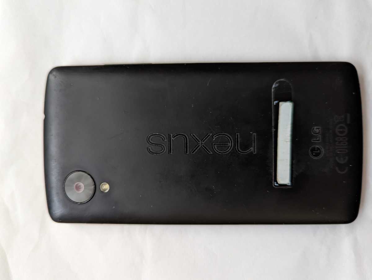 Nexus 5 32GB ブラック　SIMフリー_画像2