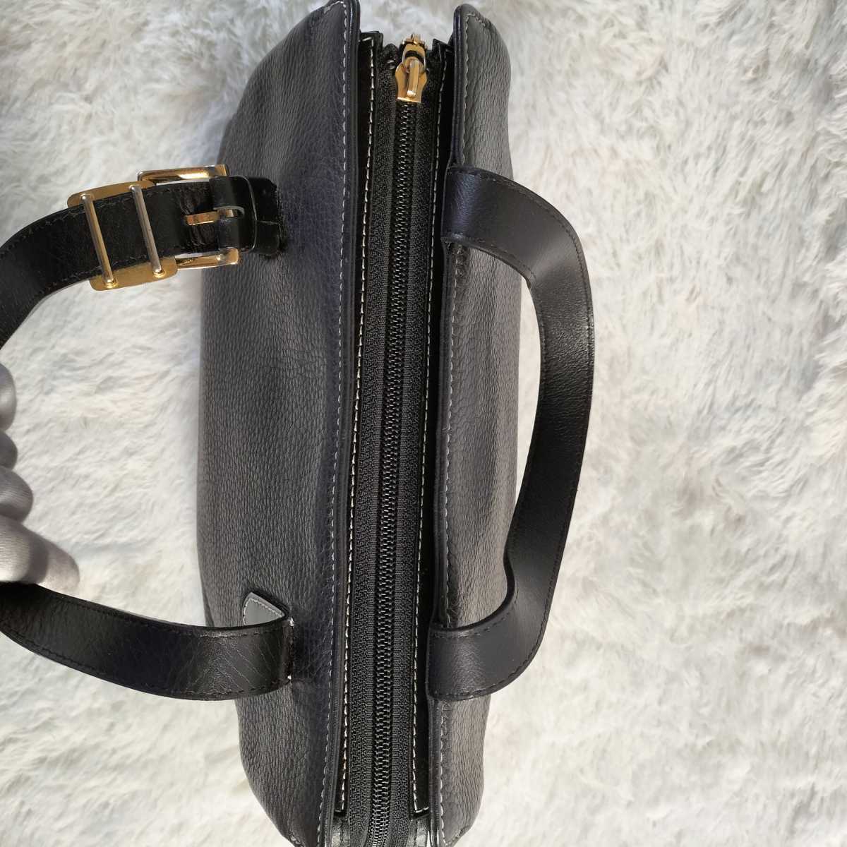 美品 BURBERRY burberry バーバリー レザー 黒 ブラック 本革 ノバ