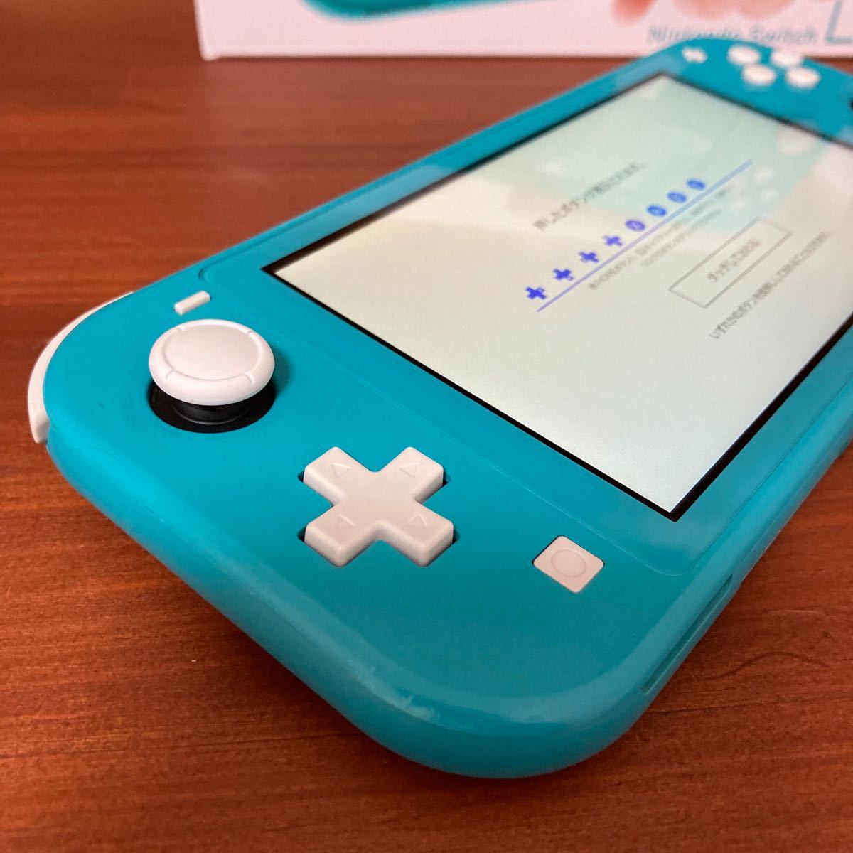 任天堂　スイッチライト　本体セット　箱あり　動作確認済み　Nintendo switch lite ターコイズブルー