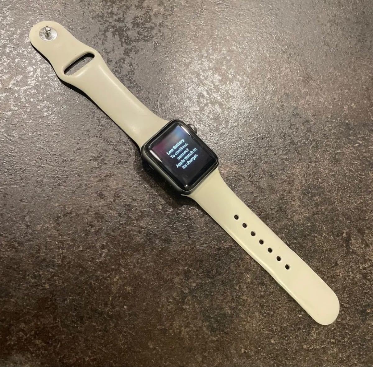 美品】Apple Watch 3 本体 GPSモデル 38mm スペースグレイ｜Yahoo