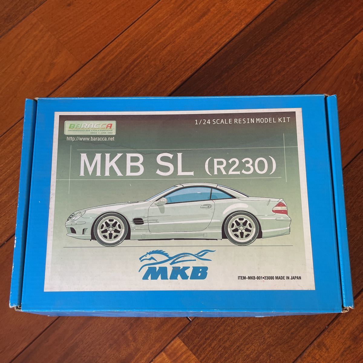 MKB SL (R230) 未組立 ベンツプラモデルキット