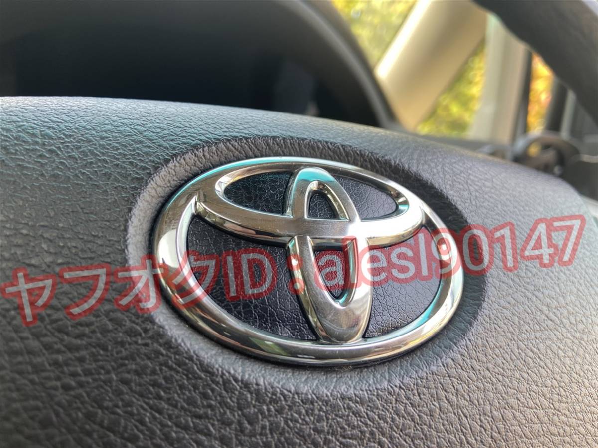 RAV4 ACA30系 ステアリング エンブレム シート ステッカー ハンドル 内装 ブラックレザー調 皮 革 黒_画像1