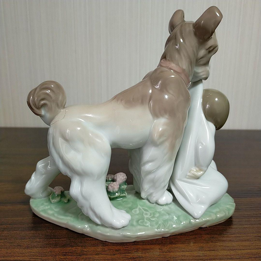 【希少】リヤドロ『犬と赤ちゃん』#6556 SAFE & SOUND 陶器 Lladro アンティーク 優しい犬とぐっすりな子供♪
