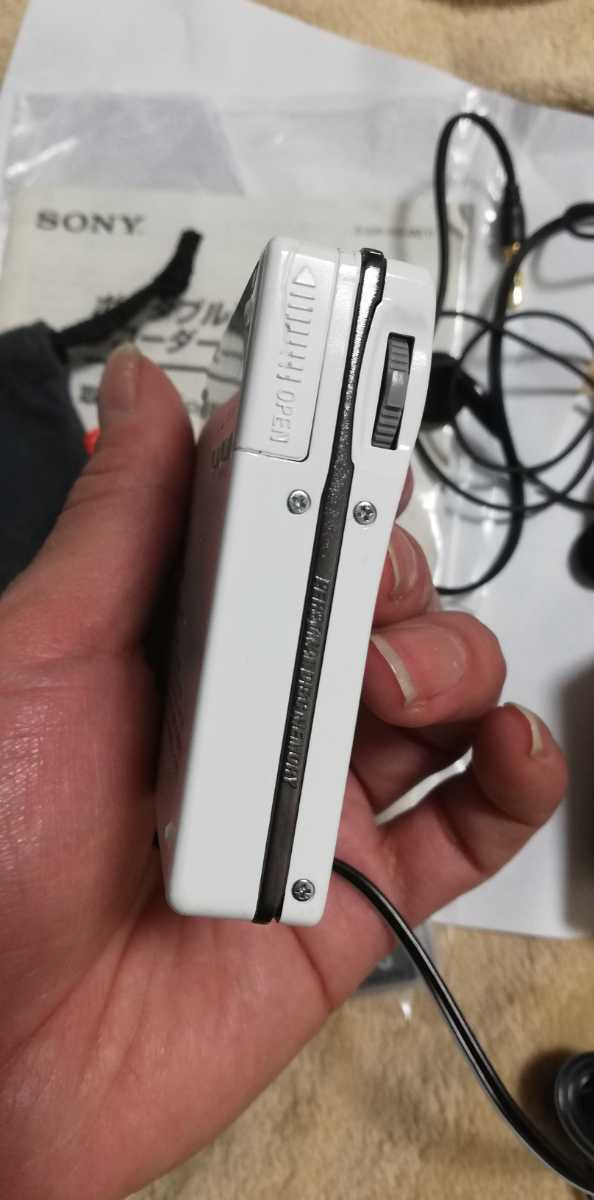 SONY ソニー MZ-R900 ポータブルMDレコーダー(ホワイト仕様) MDLP対応