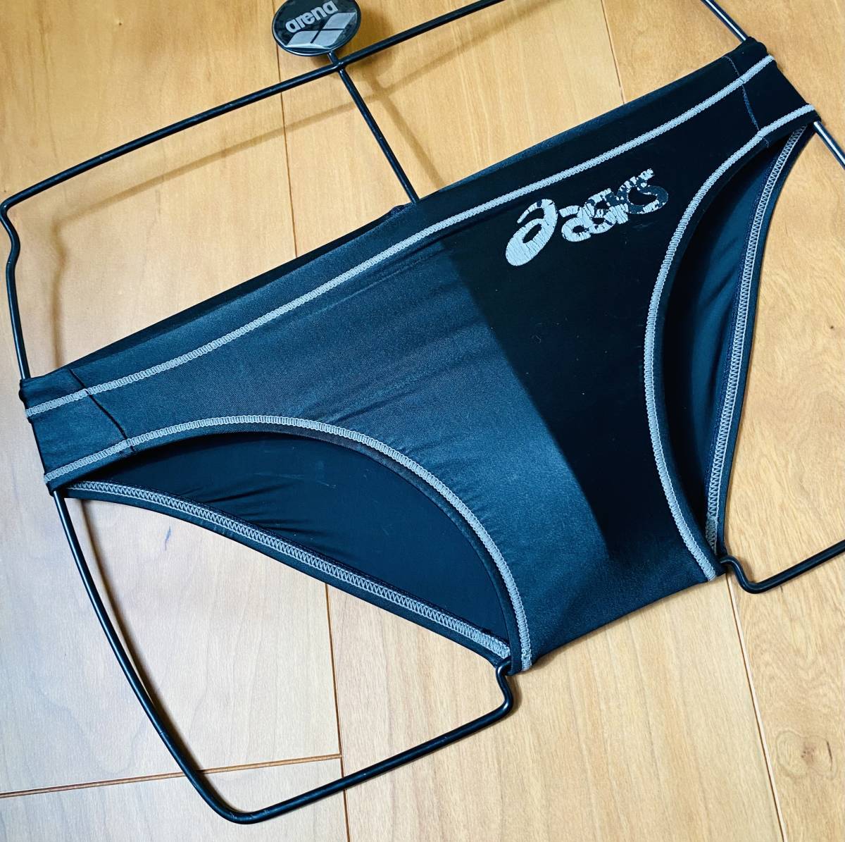 【美品】asics / 初期スプラッシャー / 初期ロゴ / Sサイズ / ブラック / 超光沢 / アシックス ama415 競泳水着 競パン 高校大学水泳部