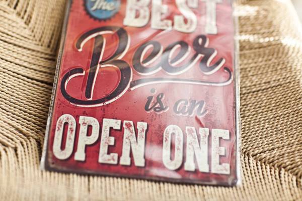 金属製ポスター★the best beer is an open one ビール★ヴィンテージ★_画像2