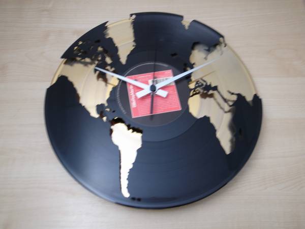 レコード盤クロック●WORLD　世界地図●イタリア製●ディスコクロック・ダブルデッカー・コレクション●ゴールド_画像1