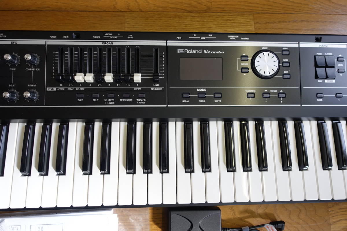 セール! ローランド Roland V-Combo VR-09 ライブ・キーボード