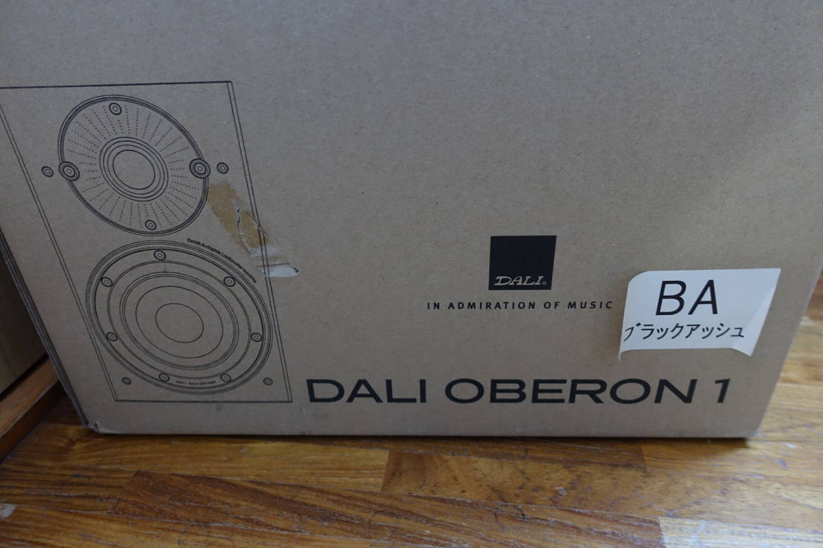 45100円 【保存版】 ダリ DALI OBERON 7 BA ブラックアッシュ フロアスタンディング スピーカー 1台