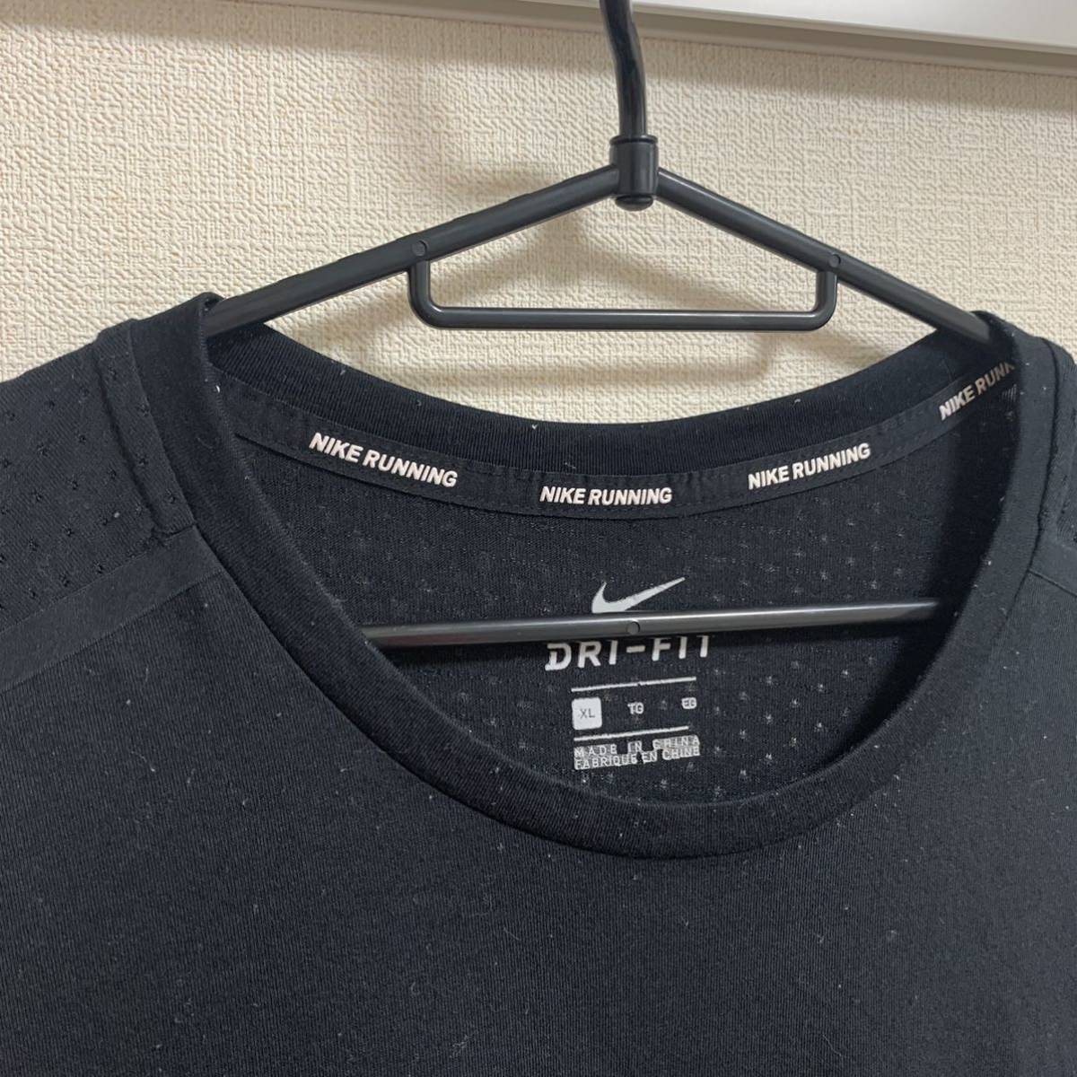 【XL】NIKE RUNNING 半袖　プラクティスシャツ　ドライ素材　Tシャツ　ナイキ ランニングウェア　スポーツウェア　トレーニングウェア