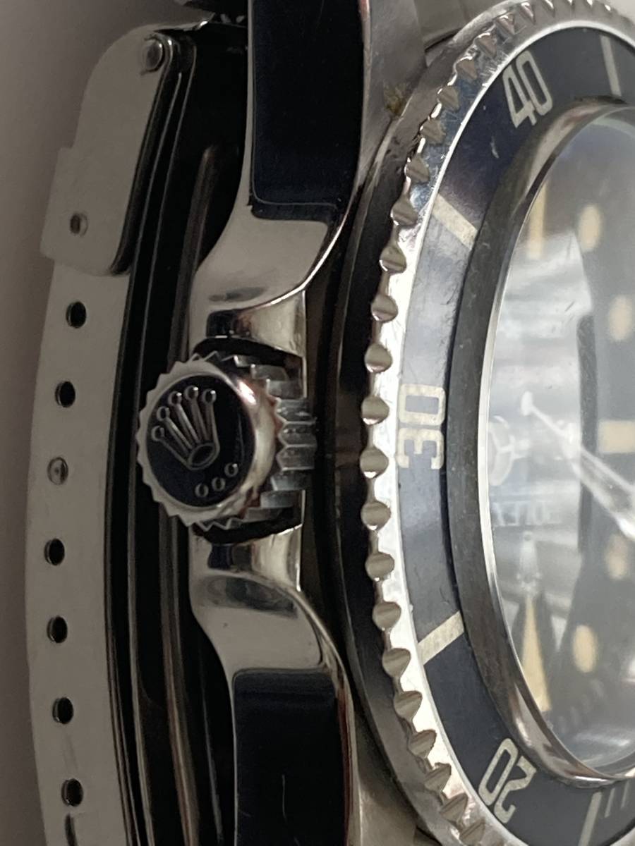 『赤シード OH済』ROLEX SEA-DWELLER シードゥエラー OYSTER PERPETUAL DATE 1665 自動巻 黒文字盤 メンズ 腕時計 サービス保証書付_画像3