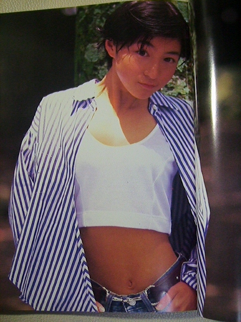 広末涼子 写真集 『R』 item details | JDirectItems Auction 広末涼子 写真集 『R』 item details | JDirectItems Auction