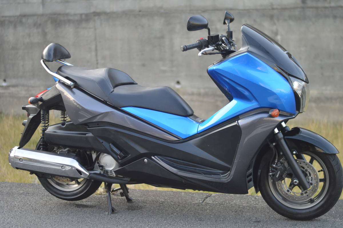 春夏新作モデル ホンダ フェイズ 250 ビックスクーター 純正カウル