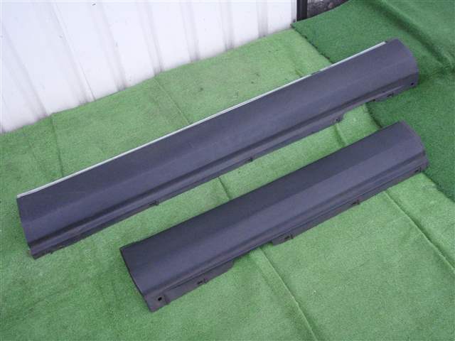 * X3XFU Citroen C5 side step right 321239JJ