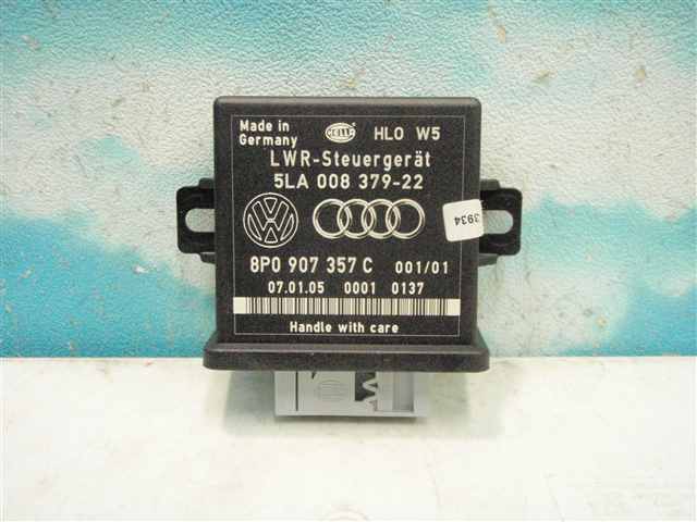 * 8PBLR 8P Audi A3 head light range control 15666JJ