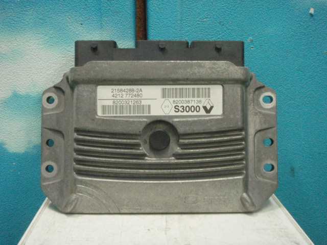 * KMF4 Renault Megane engine computer -82003871238 8200321263 300832JJ