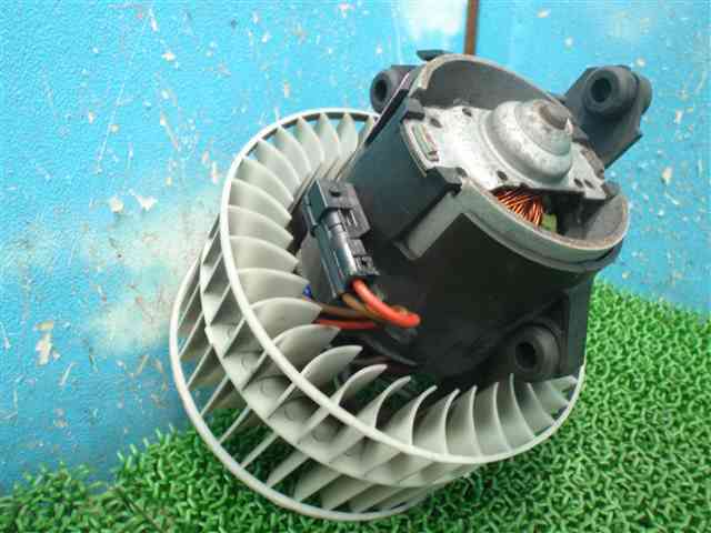 * W414 414700 Mercedes Benz Vaneo heater motor blower motor 330946JJ