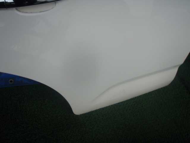 * A55F01 Citroen C3 rear door right rear door right white 330433JJ