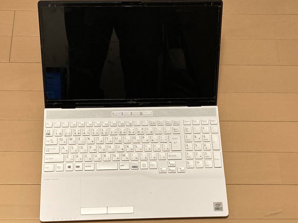 美品☆富士通 FUJITSU LIFEBOOK AH50/F FMVA50FW1 15.6インチ/Core i7