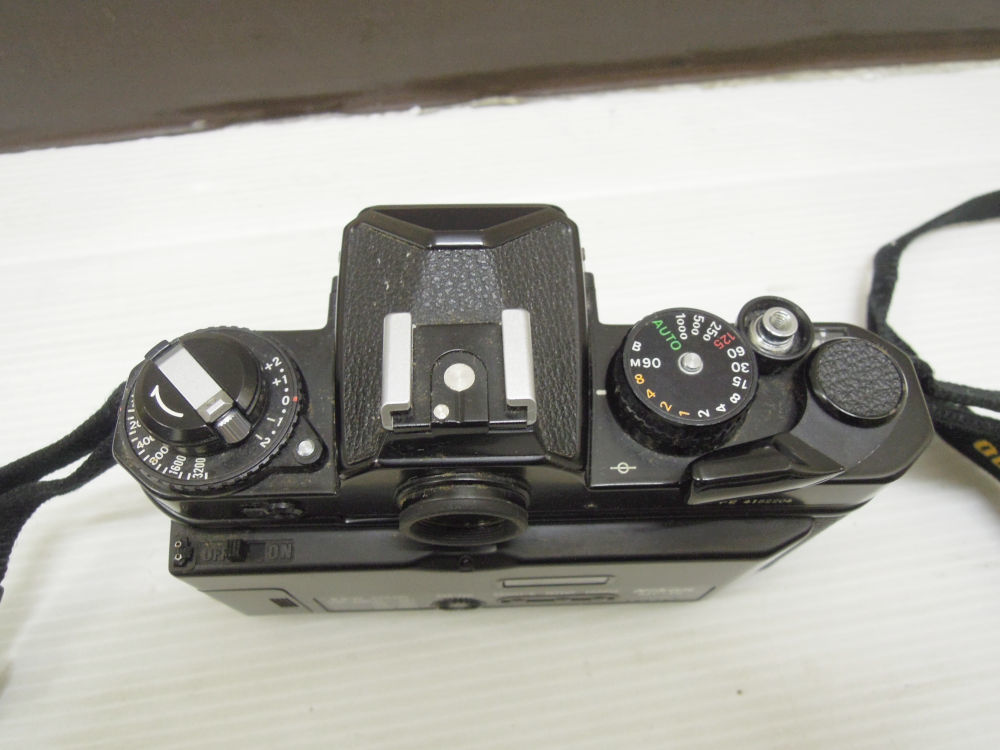 3257) Nikon ニコン FE 一眼レフカメラ ボディ MF-12 データバック Zoom Nikon LENS SERIES E 36～72mm F3.5 レンズ付き_画像3