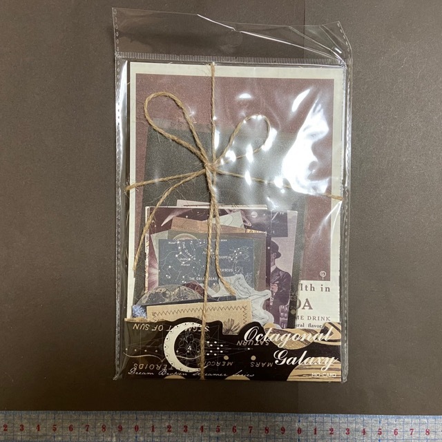 海外 素材紙 No8 6 おすそ分け コラージュに シールセット ジャンクジャーナル メモ 天体 宇宙 手帳 日記 背景紙 黒色系 人気ブランド多数対象 シールセット 海外 素材紙 No8 6 おすそ分け コラージュに シールセット ジャンクジャーナル メモ 天体 宇宙 手帳 日記 背景紙 黒色系 人気ブランド多数対象 シールセット