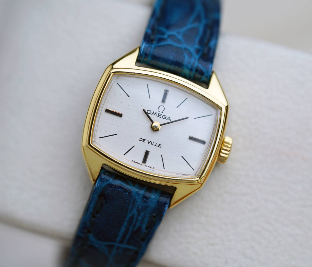 美品 オメガ デビル スクエア ゴールド 手巻き レディース Omega