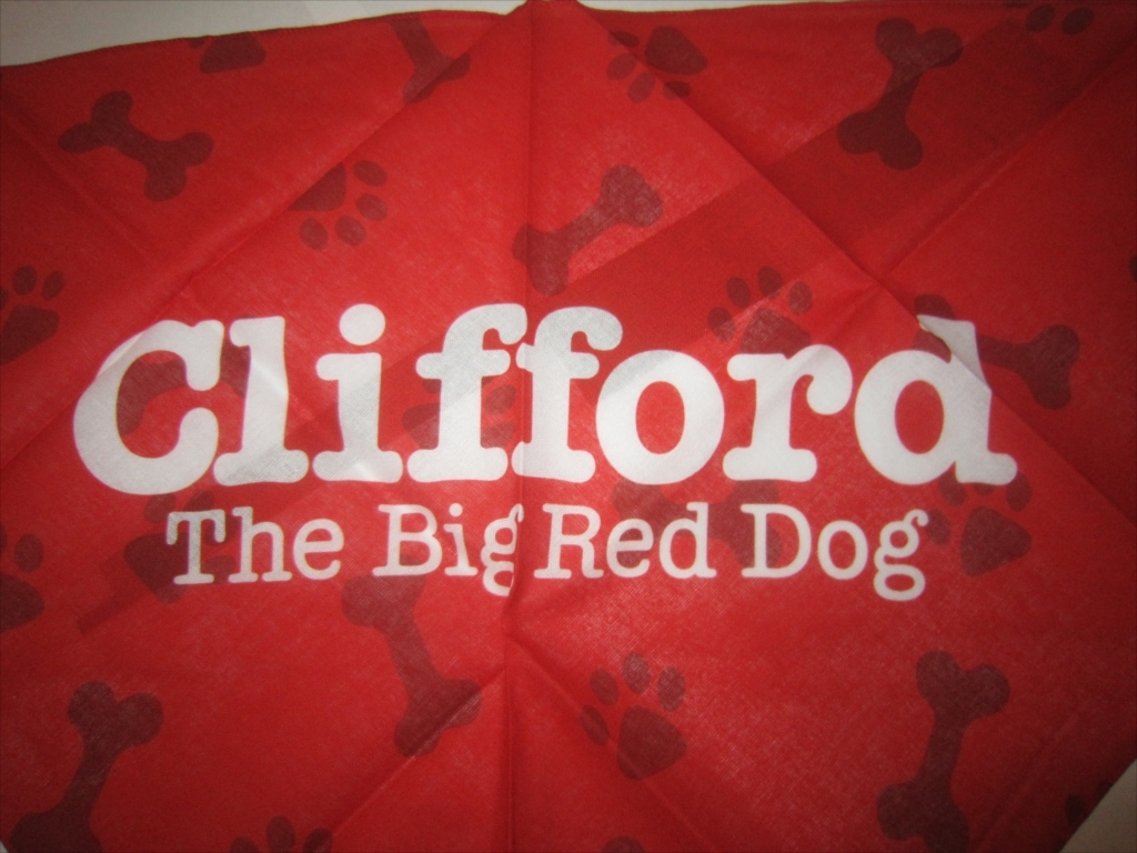 レア 非売品 新品未使用品 ハンカチ スカーフ Clifford クリフォード The Big Red Dog 2021 100％ コットン ドリンク 