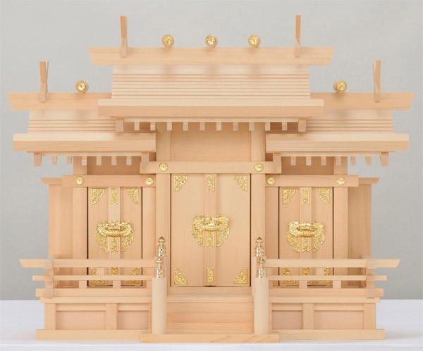 国産木曽檜製神棚 屋根違い三社神棚 サイズ：小 日本製神棚 白木 無塗装 桧 ひのき