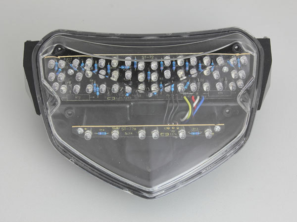 【特】スズキ GSXR600/750(04-05年) LEDテールランプ ウインカー クリア w035_画像1