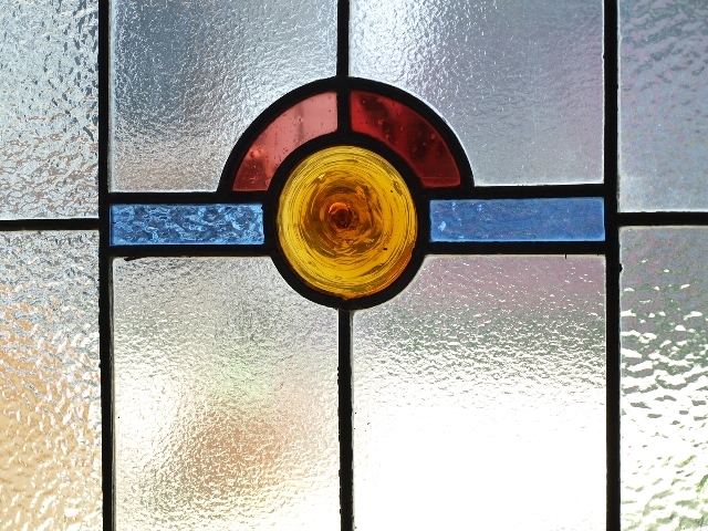■アンティークステンドグラス23217 ロンデルガラス 装飾 縦長 英国 イギリス 窓 ドア 内装に ■_画像4