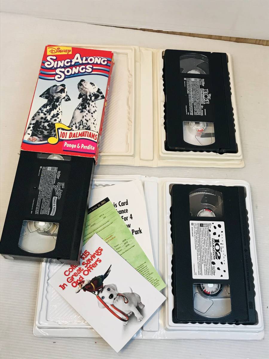 【3 VHS ビデオ】 ディズニー　3作品　101 ,102 , Sing Along Song（映画「101匹わんちゃん」より）輸入版_画像3