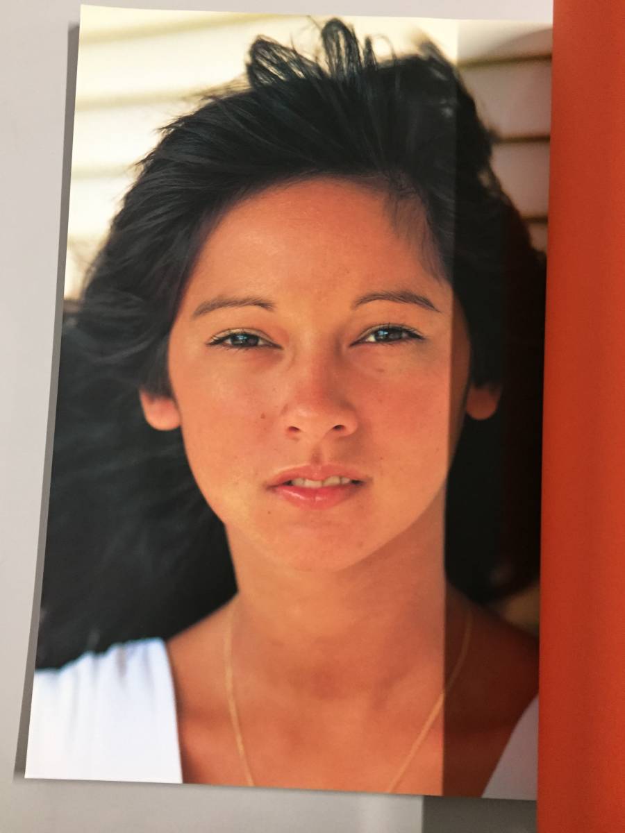 Yahoo!オークション - アグネスラム 写真集 『AGNES LUM』 初版 Yahoo!オークション - アグネスラム 写真集 『AGNES LUM』 初版