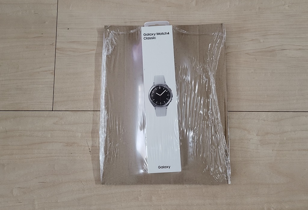 Galaxy Watch4 Classic 46mm シルバー 国内正規品　新品未開封 eghj5nopOwABETU1-33034 スマートウォッチ本体