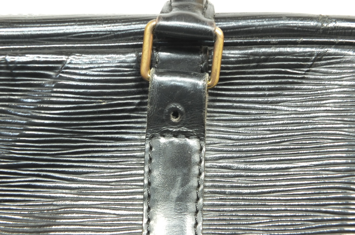 q2785】 LOUIS VUITTON ルイヴィトン M59162 ポルトドキュマン