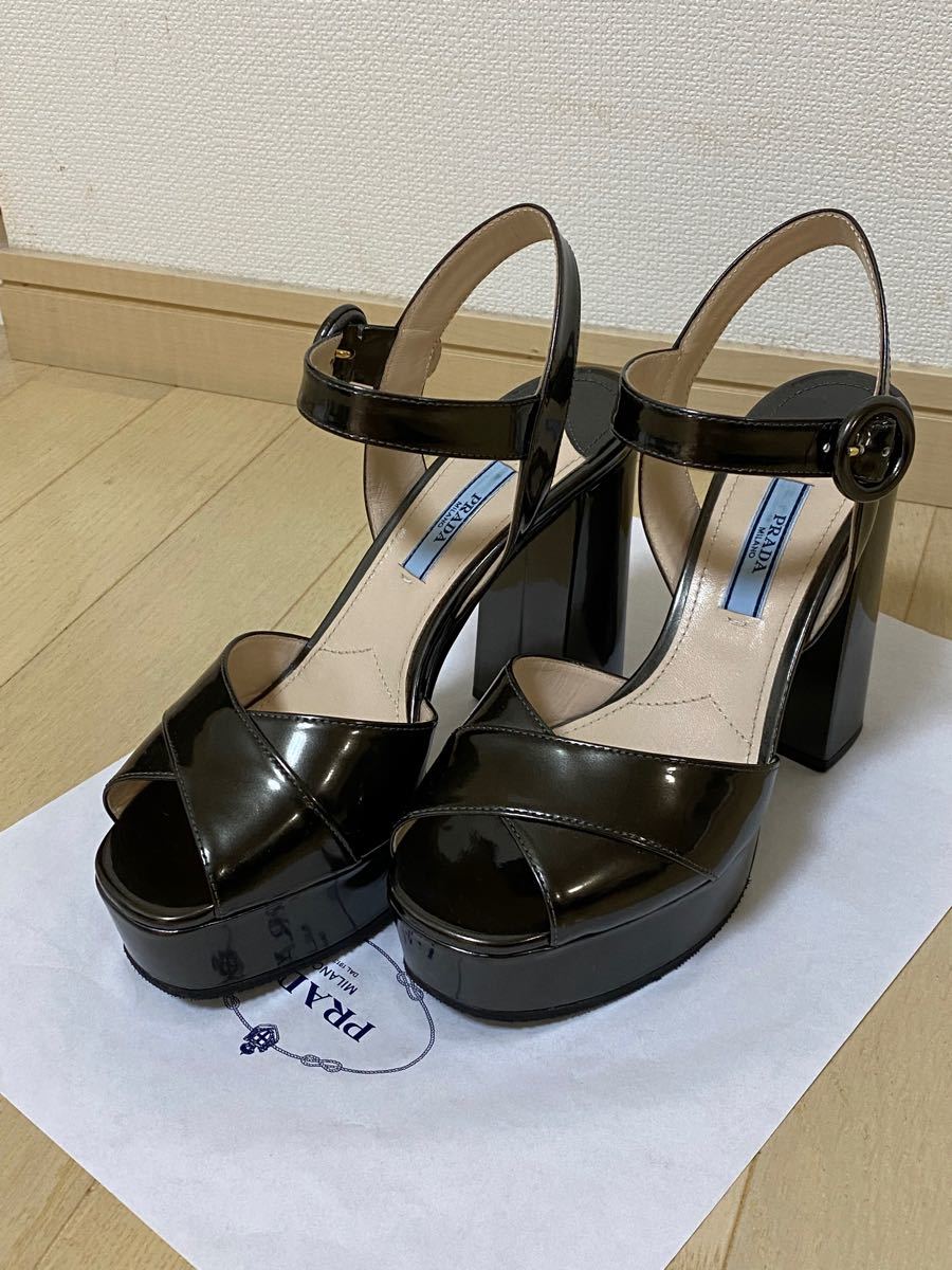 PRADA シルバー サンダル|Yahoo!フリマ(旧PayPayフリマ) PRADA シルバー サンダル|Yahoo!フリマ(旧PayPayフリマ)