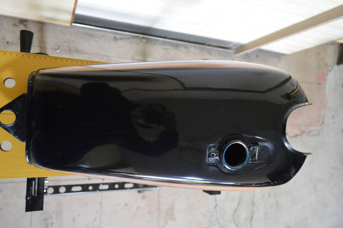 SR400 78年式 初期型 ナロータンク SR400 78年式 初期型 ナロータンク