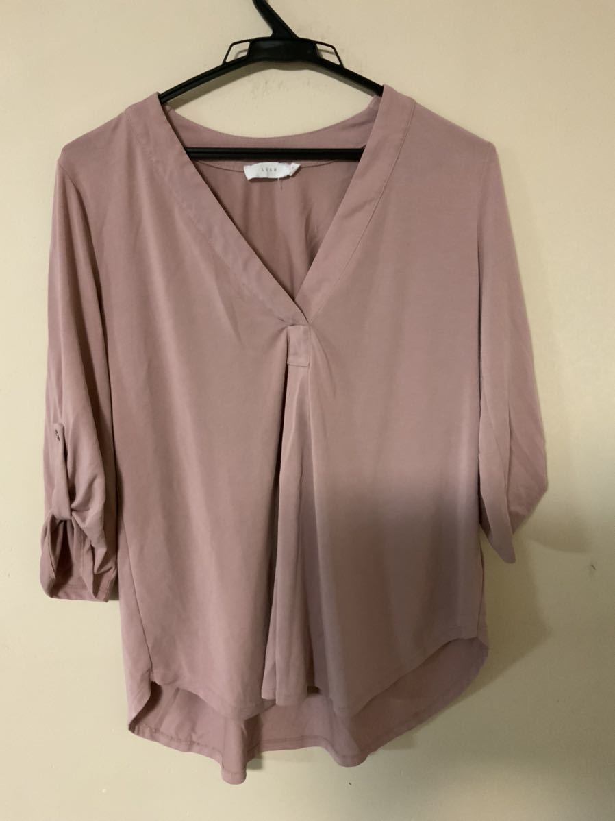 LUSH blouse tops cut and sewn size XS width of a garment 47, dress length 57 centimeter 