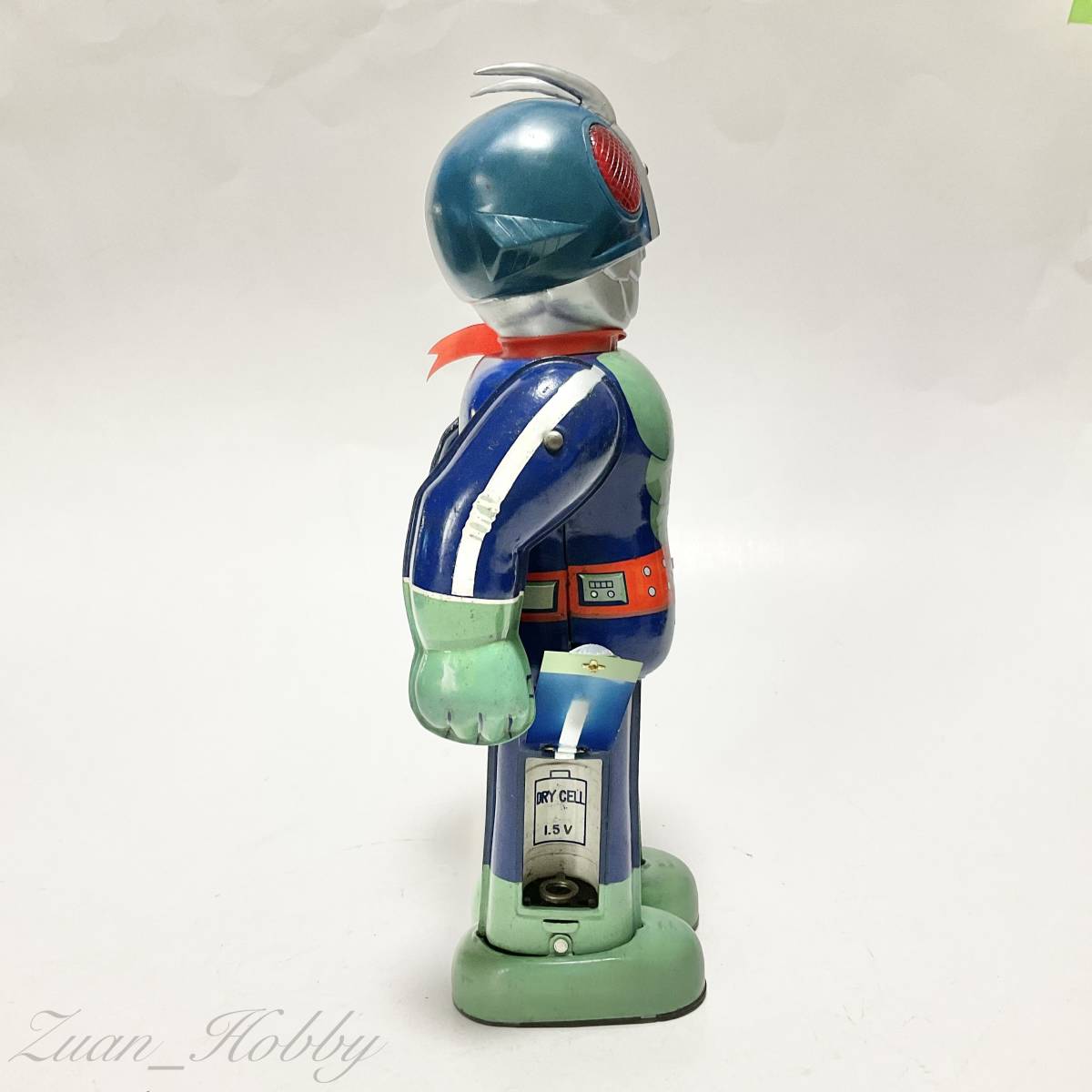 Yahoo!オークション - 仮面ライダー ブリキ玩具 電動2足歩行 Yahoo!オークション - 仮面ライダー ブリキ玩具 電動2足歩行