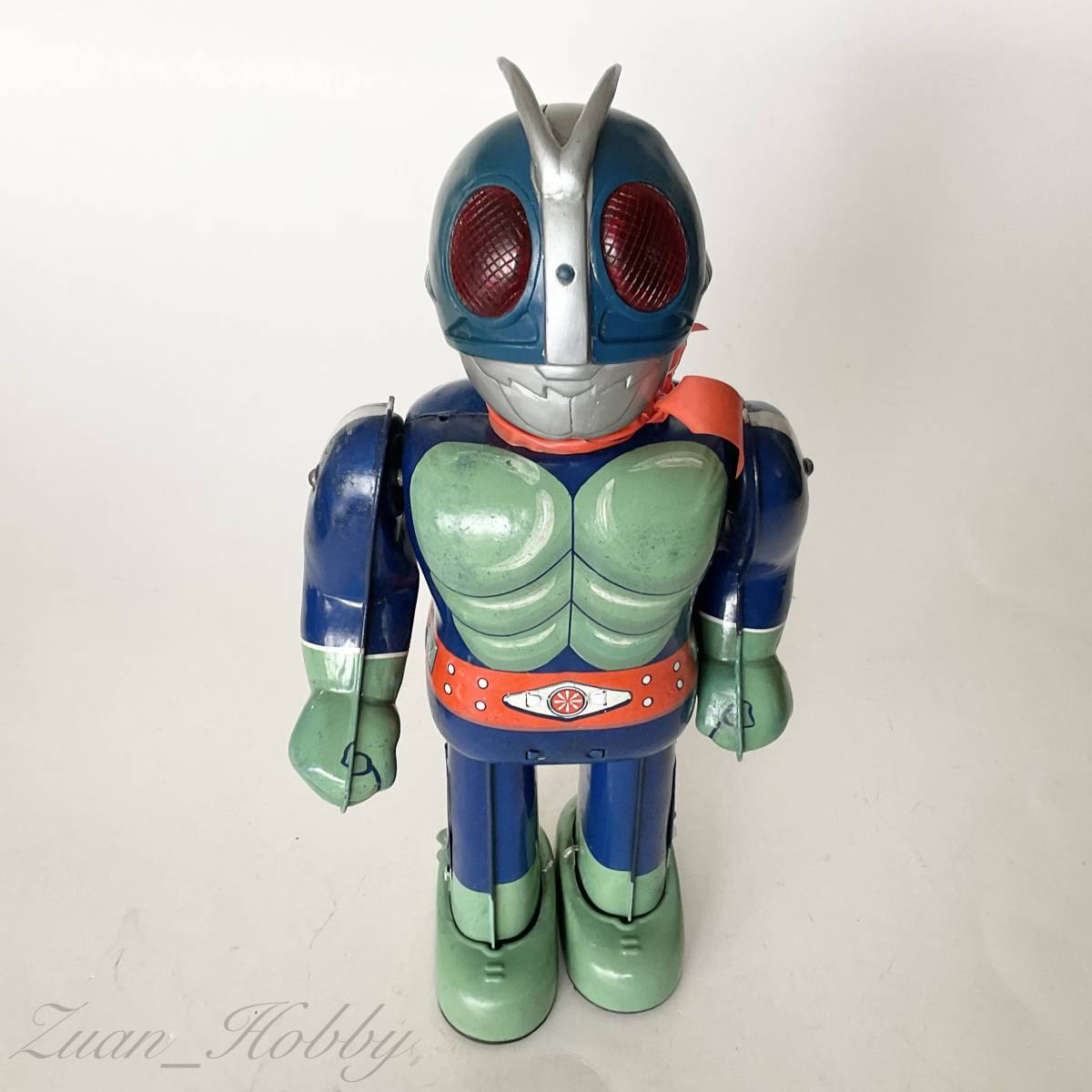 Yahoo!オークション - 仮面ライダー ブリキ玩具 電動2足歩行 Yahoo!オークション - 仮面ライダー ブリキ玩具 電動2足歩行