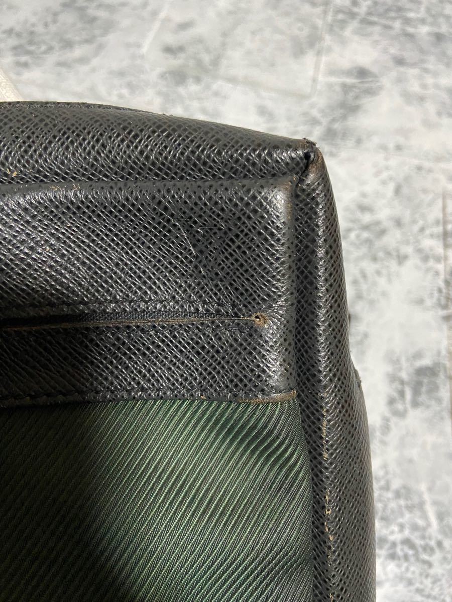 LOUIS VUITTON ルイヴィトン ショルダーバッグ メッセンジャーバッグ