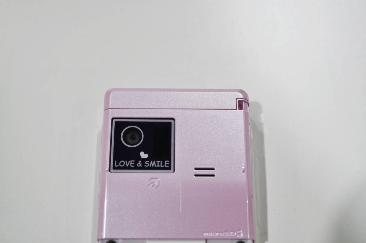 ドコモ F06d ガラケー 携帯 docomo ハッピーピンク FOMA 水玉 リボン