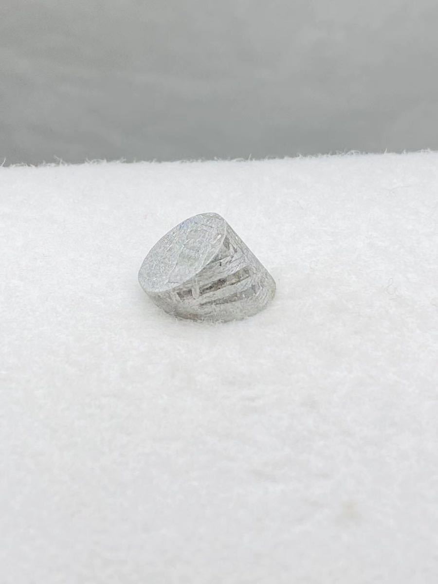 アルタイ隕石　5.3g メテオライト　隕石　パーツ　鉄隕石　10×12㍉　ギベオン隕石_画像5