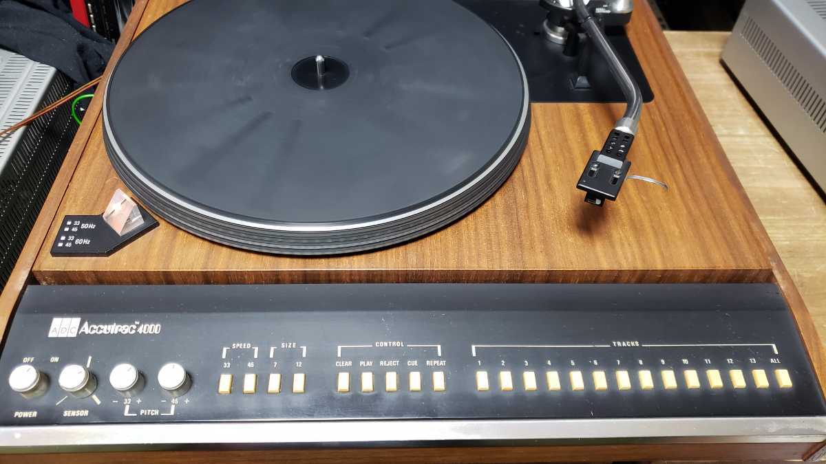ADC ACCUTRAC 4000/EW3 turntable Junk 